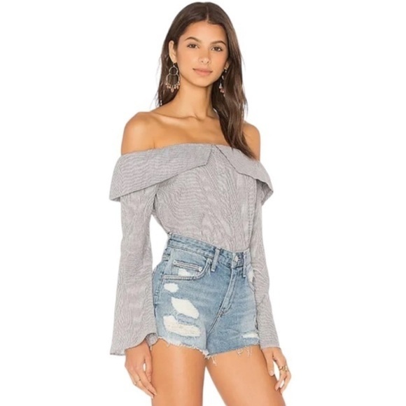 Lovers & Friends Revolve Jane Off Should Black and White Pin Striped - Picture 1 of 3